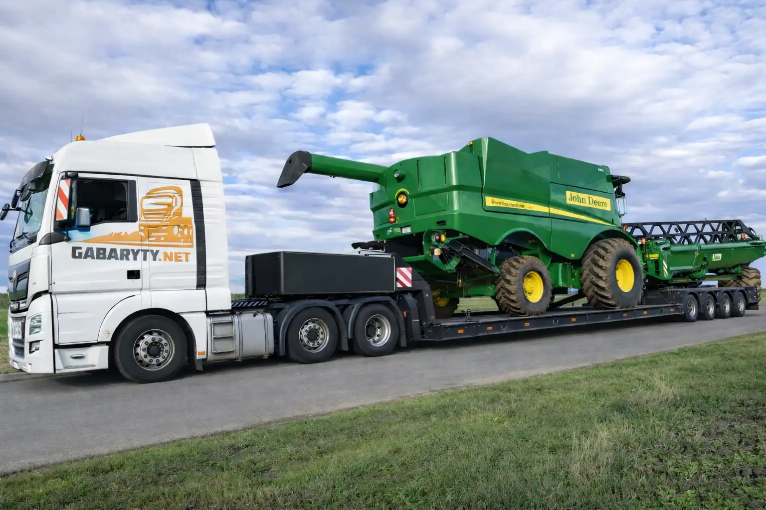 Transport maszyn rolniczych